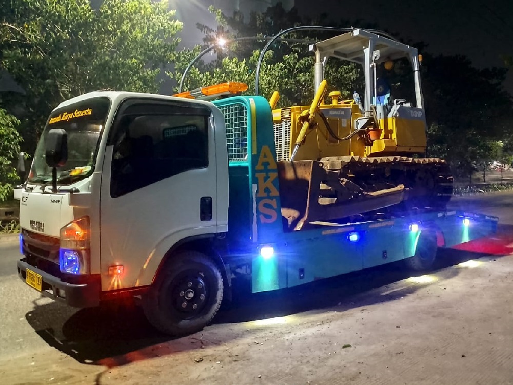 Harga Sewa Self Loader per Jam Harga Sewa Self Loader per Jam